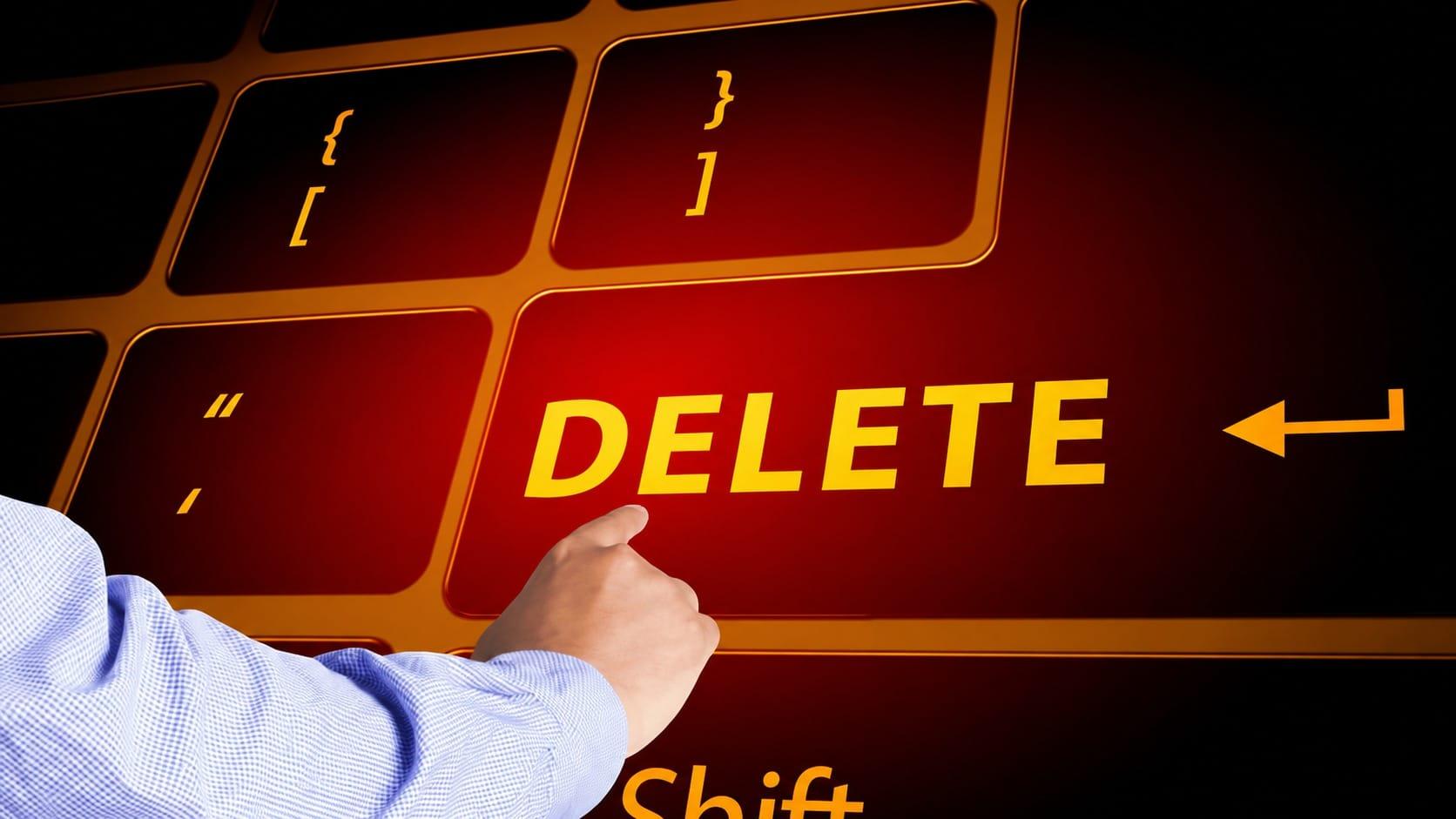 Een gigantische rode internet delete knop die websites verwijdert